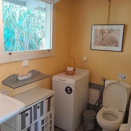 بيت للعطل Menta *