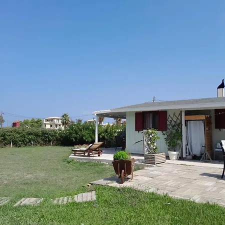 Menta Ferienhaus Frínion